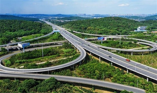黄山钢筋套筒应用于高速公路